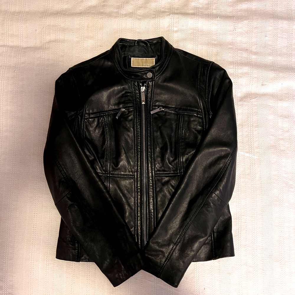 EUC MICHAEL Michael Kors 100% leather jacket women’s medium